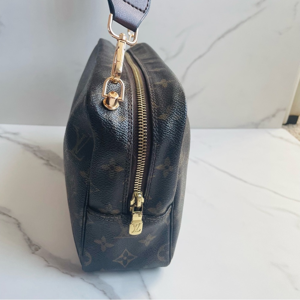 SOLD! Louis Vuitton Monogram hand-painted crossbody - Picture 9 of 14